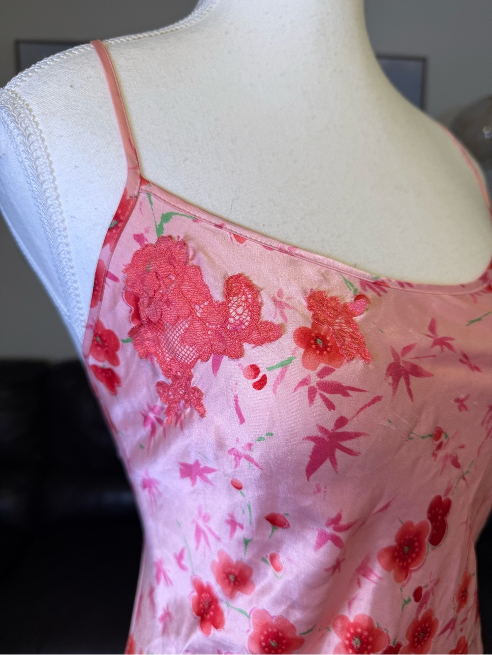 Victoria’s Secret EXTREMELY RARE Cherry Blossom Slip Dress Y2K Pink Lace Satin L - Picture 6 of 15